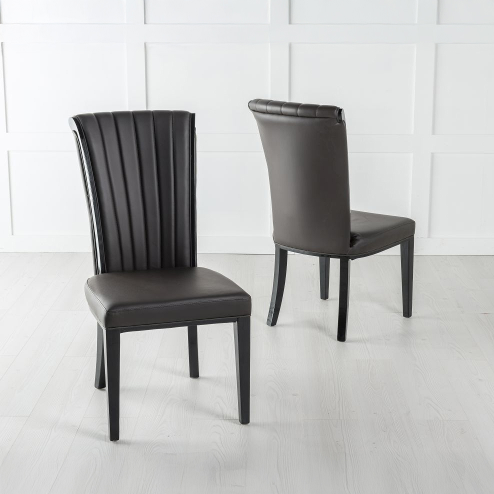 HOW TO KEEP YOUR FAUX LEATHER CHAIRS LOOKING GREAT FOR YEARS TO COME